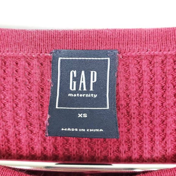 GAP Maternity Magenta 1/2 Button Down Crew Neck Waffle Neck Long Sleeve Top X-Sm - Picture 3 of 5